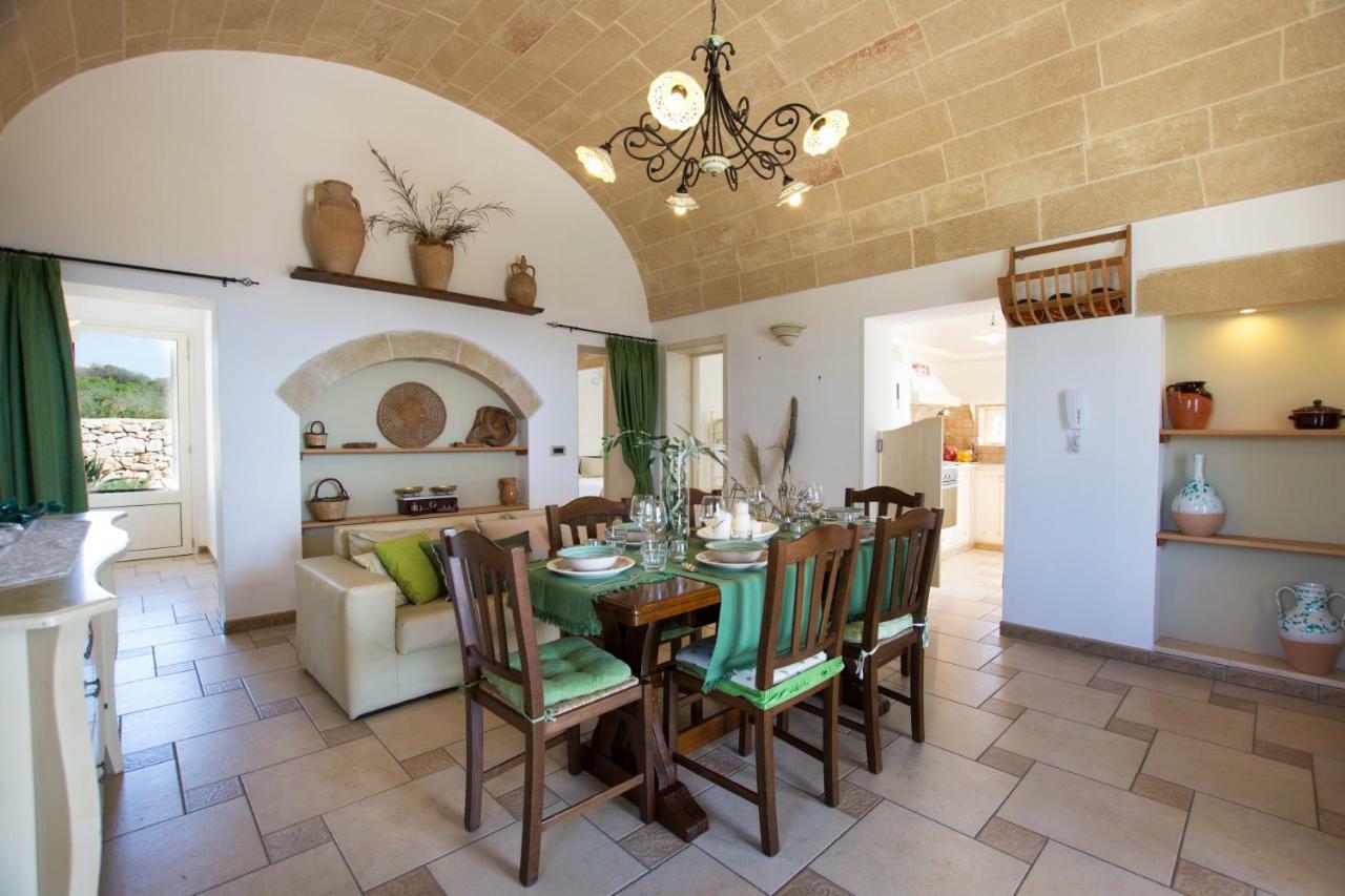 Le Gioie - Villa Macchia Mediterranea - Splendida Villa Vista Mare Immersa Nel Verde Torre Pali Exterior foto